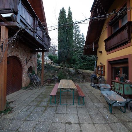 ホテル Mohas Vendeghaz Koszeg Mohas Ut 107 エクステリア 写真