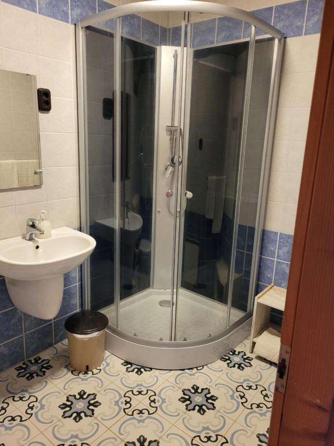 ホテル Mohas Vendeghaz Koszeg Mohas Ut 107 エクステリア 写真