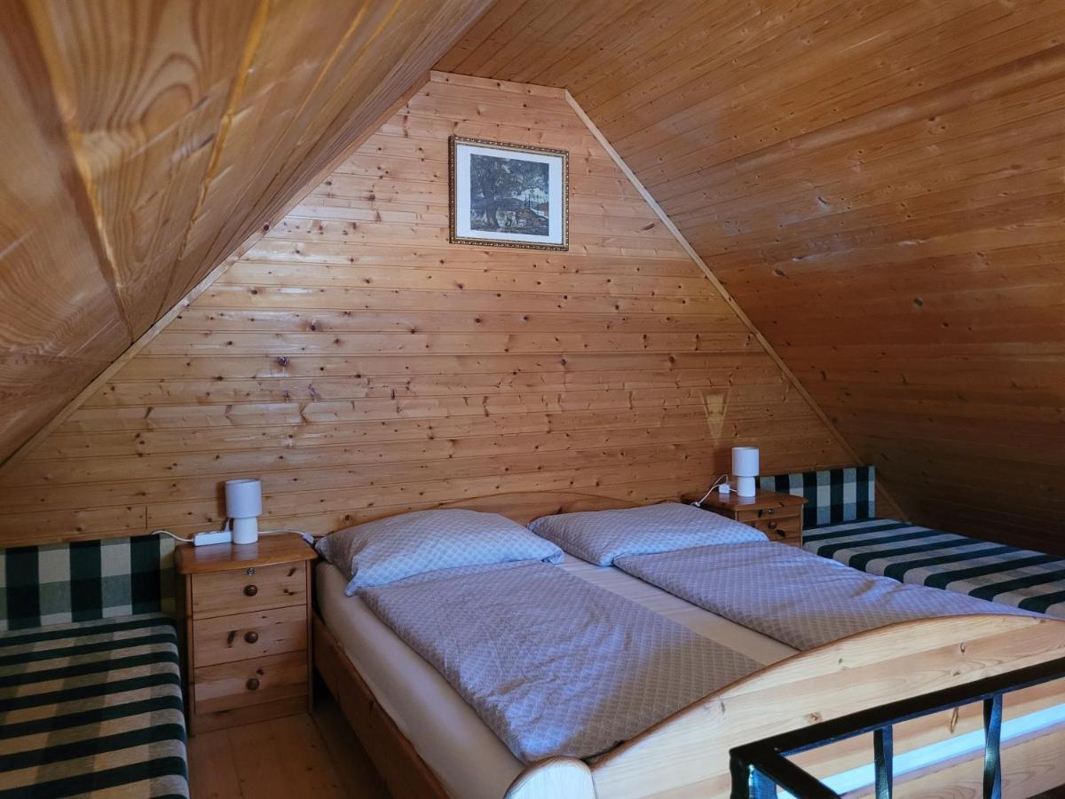 ホテル Mohas Vendeghaz Koszeg Mohas Ut 107 エクステリア 写真