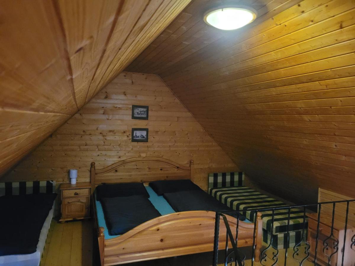 ホテル Mohas Vendeghaz Koszeg Mohas Ut 107 エクステリア 写真