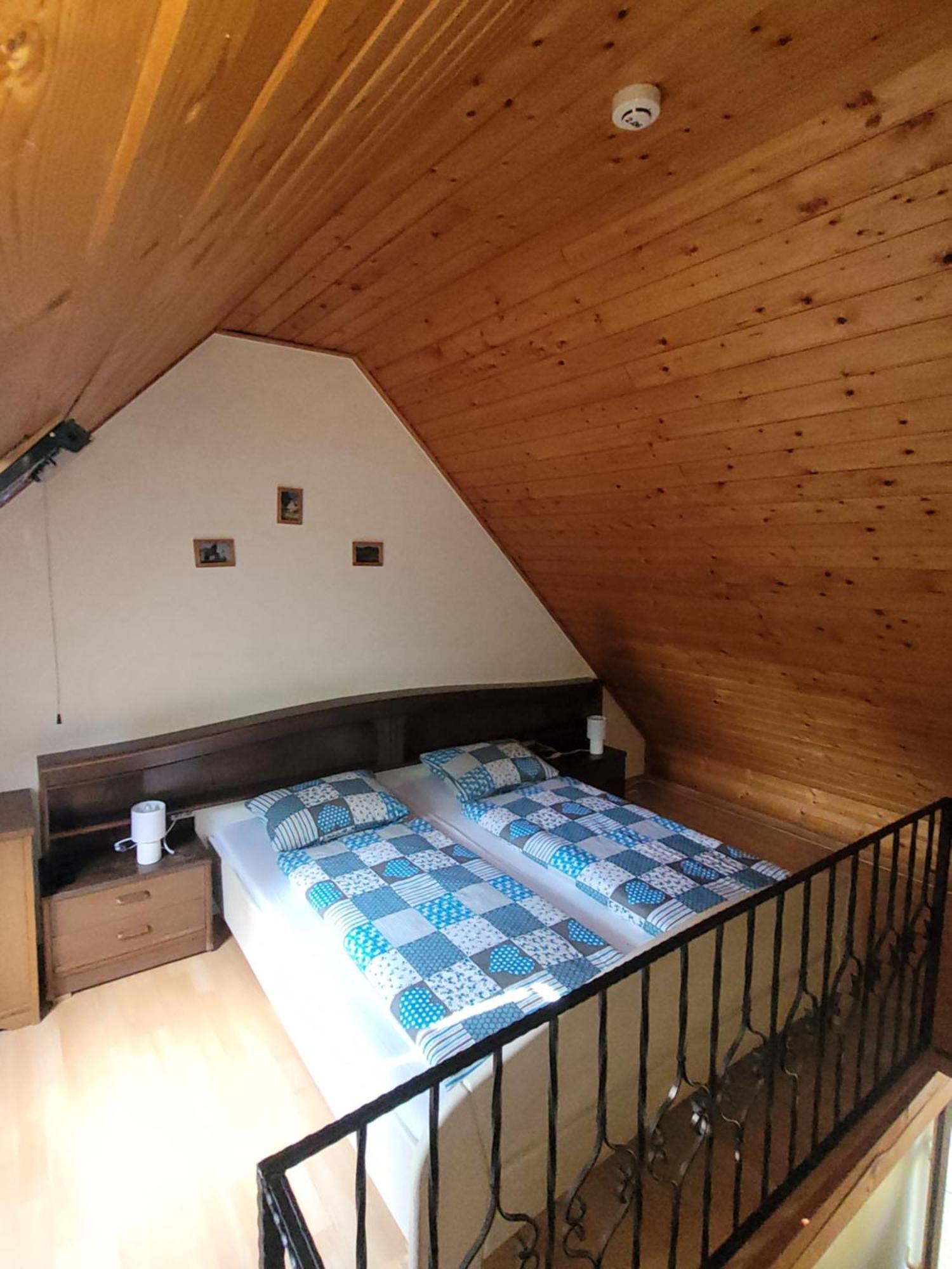 ホテル Mohas Vendeghaz Koszeg Mohas Ut 107 部屋 写真
